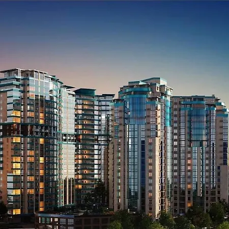 Aquamarine Bright Apartamento Odessa