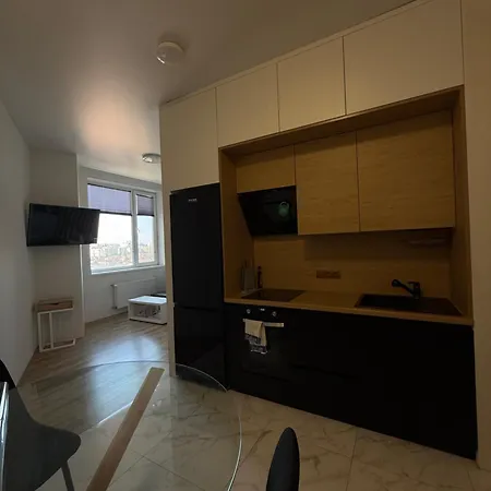 Apartment Aquamarine Bright