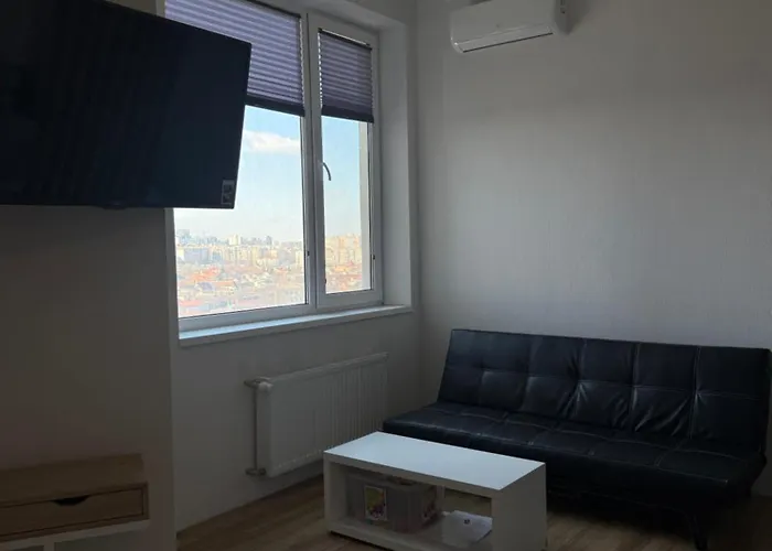 Aquamarine Bright Odesa